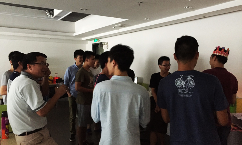 柳橙生日会，忙里偷闲的欢乐时光